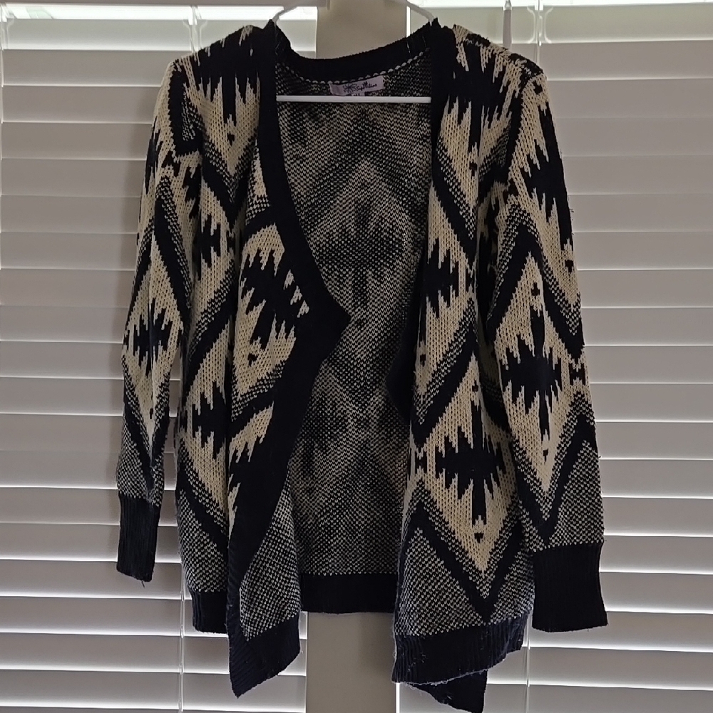 Black and Cream Patterned Women's Sweater